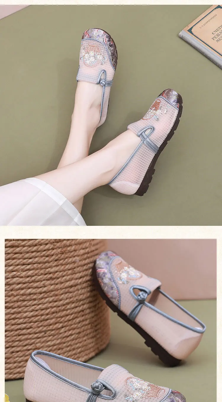 Damen-Slipper mit Blumenstickerei, flache Schuhe aus Mesh, chinesischer Stil, dekorativer Knoten, atmungsaktiv, leicht, rutschfest, Mutter-Slipper. – Detail 18