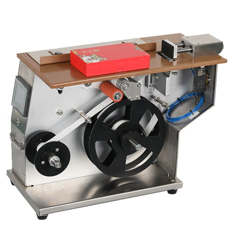 

Полностью автоматическая машина для нанесения этикеток под углом 90 градусов, самоклеящиеся прозрачные наклейки для бумажных коробок, защита от вскрытия.