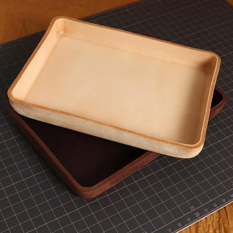 Handmade Vegetable-Tanned Leather Tray Desktop Storage for Jewelry Keys Small Items 185x135x25 Mm Eco-Friendly Organizer