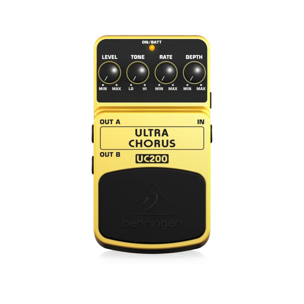 BEHRINGER UC200 Stereo Chorus Effects Pedal with unbelievable stereo effect for dedicated Depth, Rate and Level controls