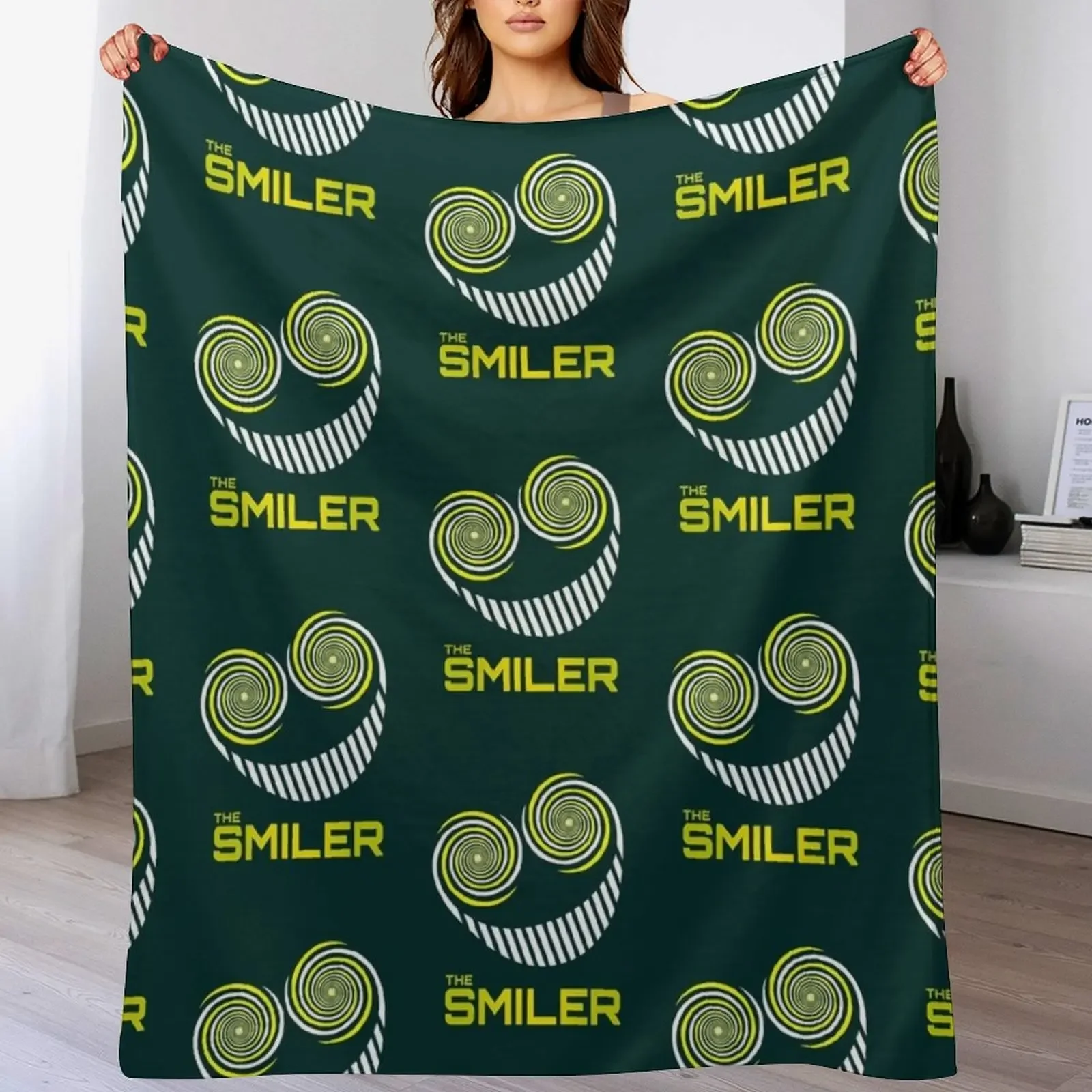 

The Smiler Throw Blanket Warm Flannel Blanket for Couch Chair Bedroom