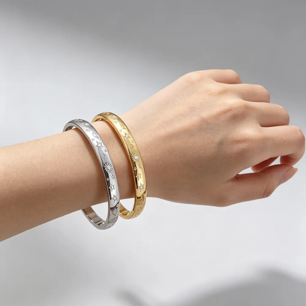 1 Set Greatera Herren- und Damenarmband aus Edelstahl mit Stern- und Mondmotiv, trendiges zweifarbiges Zirkon-Armreif-Set, Party, klassischer, wasserdichter Schmuck – Detail 3