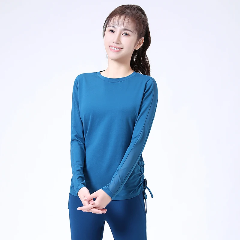 

Women Round Neck Long Sleeve T-shirt