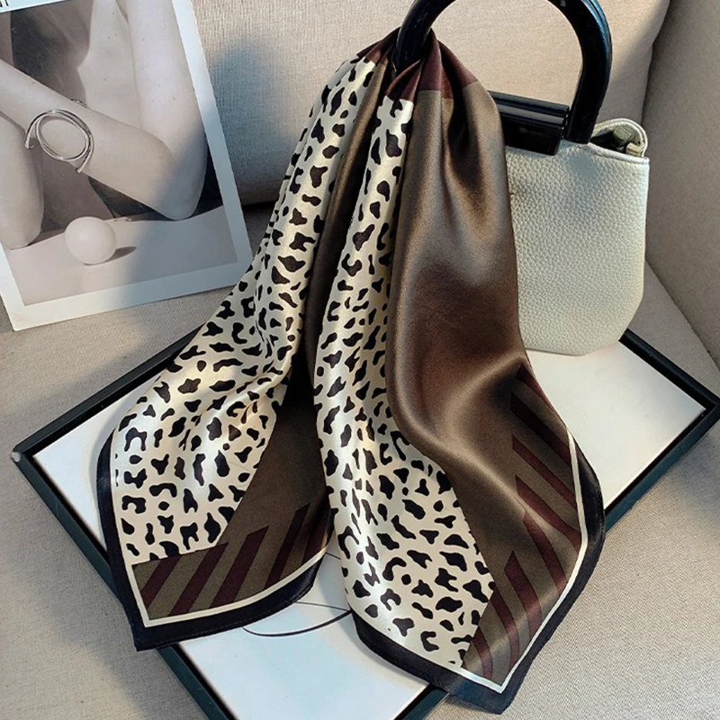 Retro Korean-style leopard print scarf for women's clothing decoration, versatile, thin square imitation silk square scarf