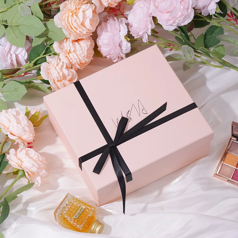 

Gift for Her/Him Pink Bow Tie Heaven and Earth Cover Gift Box, Birthday Gift Packaging Box, Valentine's Day Gift Box, Jewelry Box, Bronzing Party Gift Box Packaging