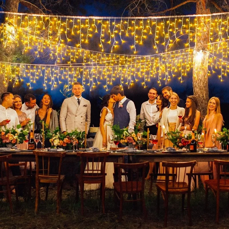 Luce a ghiacciolo a LED 8 modalità Luci a corda per tende da esterno per interni per decorazioni natalizie per feste in patio, case di nozze