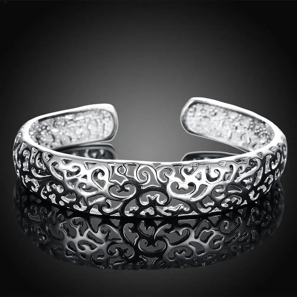 

Korean Version Boutique Fashion Noble Wedding Party Accessories 925 Silver Small Edging Hollowed Out Women's Open Bracelet