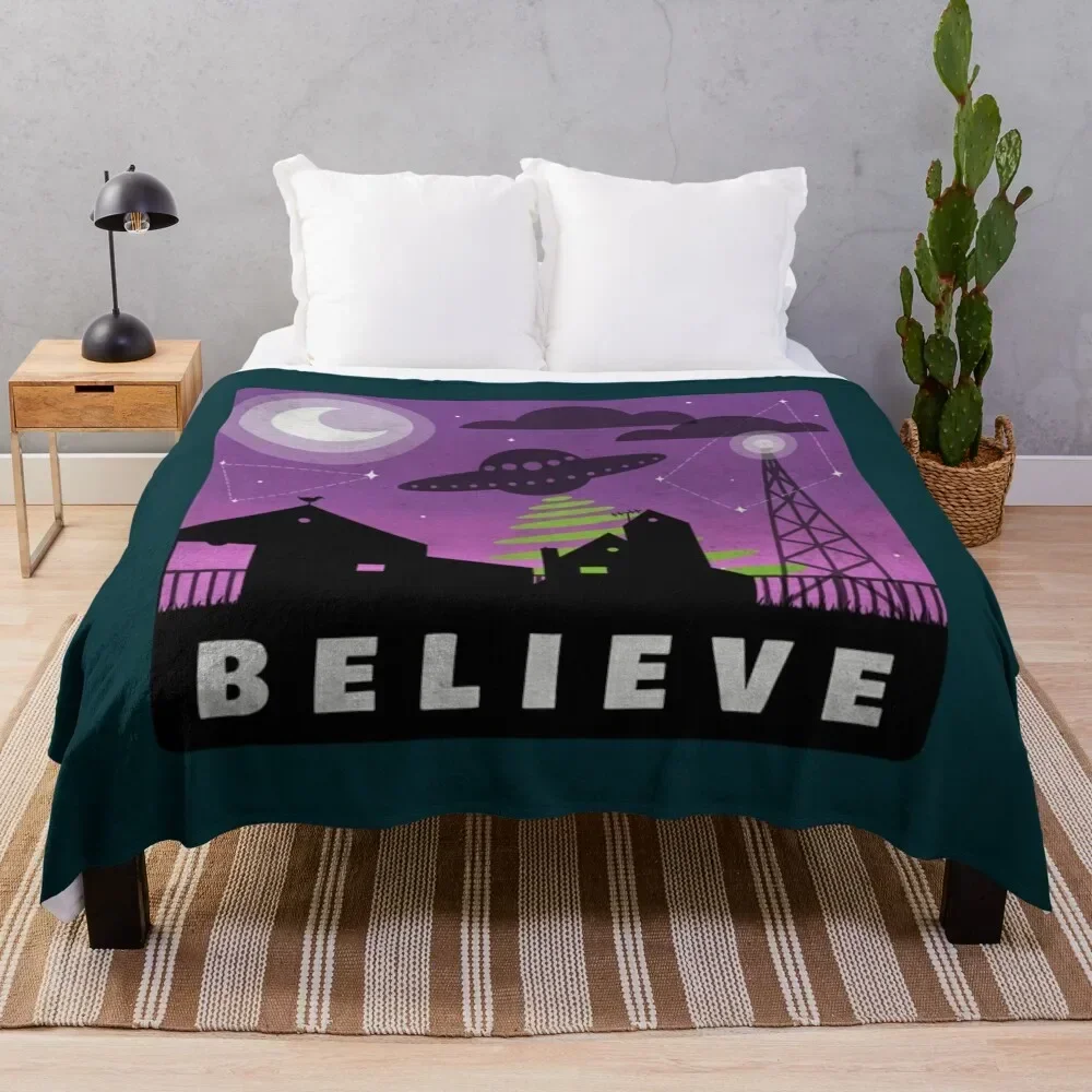 Believe in aliens village nightscape Throw Blanket Beach decorative Blankets For Baby Luxury St Blankets