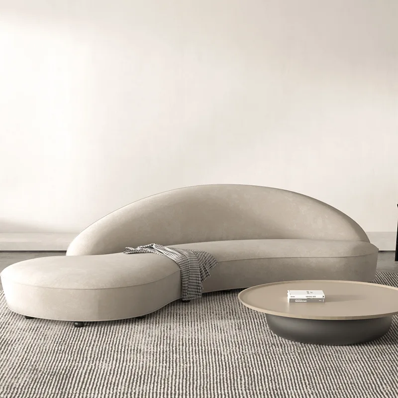 Nuevo sofá curvo nórdico simple.