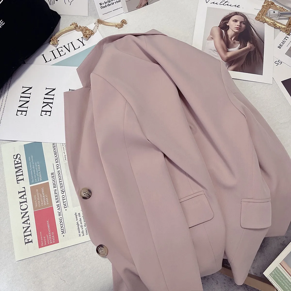 2023 primavera autunno nuove donne giacca da donna temperamento per il tempo libero cappotto sottile monopetto blazer color caramella per donna