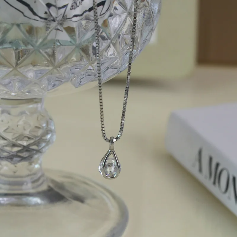 

925 Sterling Silver Water Drop Necklace Simple Charm Personalized Pendant Choker Birthday Gift for Friends Exquisite Jewelry