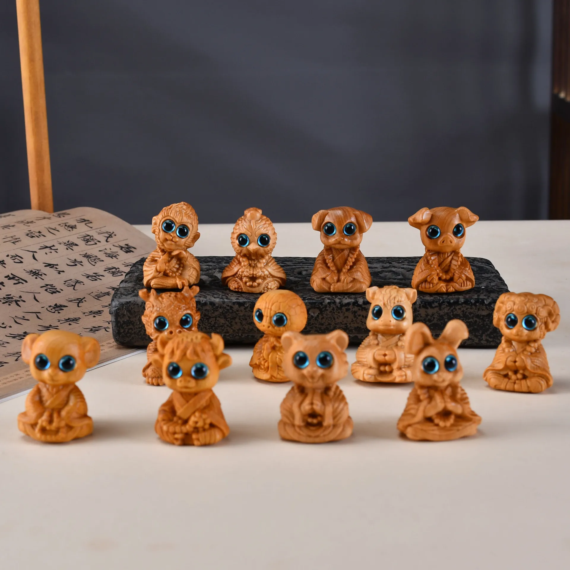 Cypress Wood Carved Chinese Zodiac Hand Piece Cute Solid Wood Animal Figurine Portable Chinese Style Desktop Craft Decor