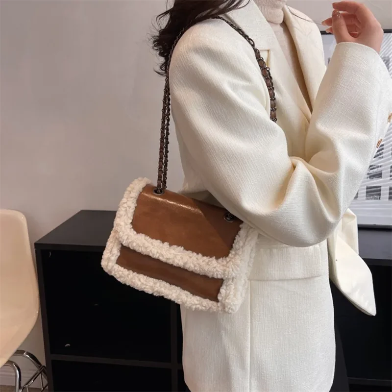 Retro Faux Fur Lambswool Handbag Women\'s Luxury Designer Bag PU Leather Messenger Bags Ladies Tote Bag Purses Chain Shoulder Bag