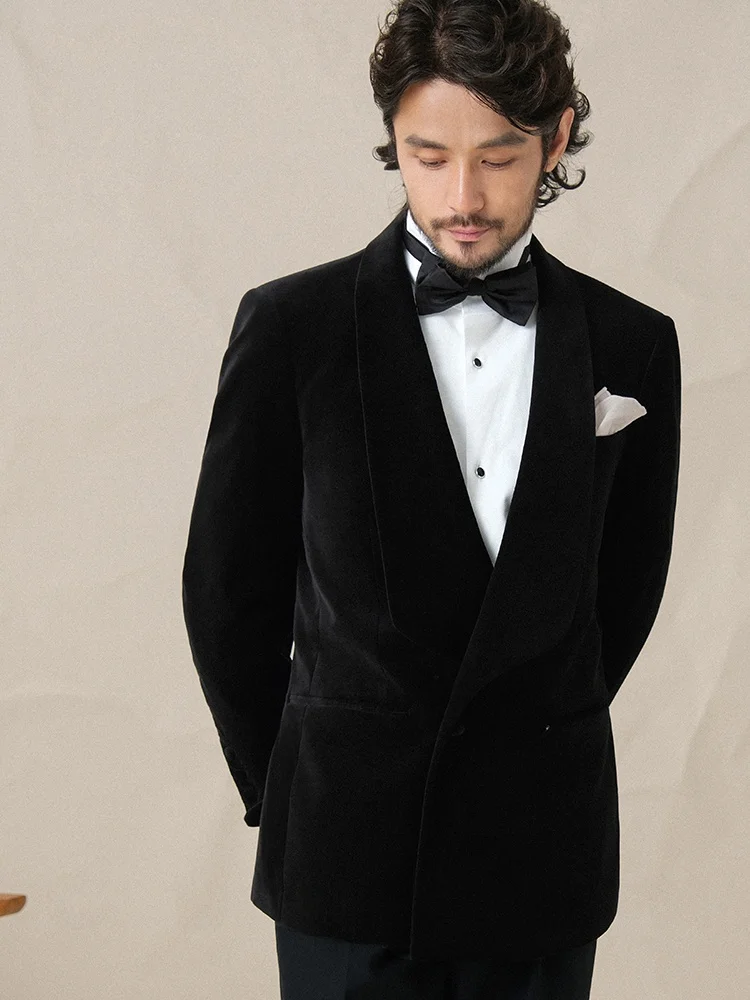 

Cultum Men's Velvet Tuxedo Suit Classic Black Double-breasted Wedding Formal Wear Standard Fit Cotton Blend Wide Collar