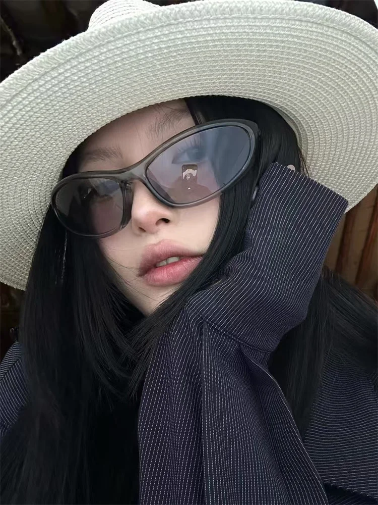 Ey Small Frame Spor… - image