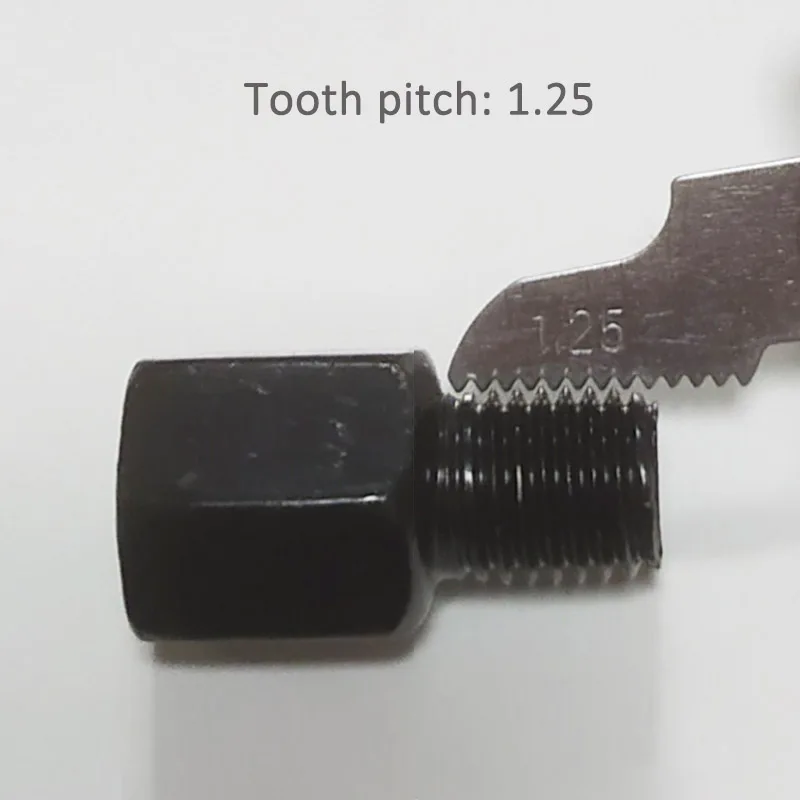Paar schwarze Spiegeladapter M10 10 mm M8 8 mm Motorrad-Rückspiegel-Konvertierungsschraube im Uhrzeigersinn, Rechtsgewinde – Detail 7