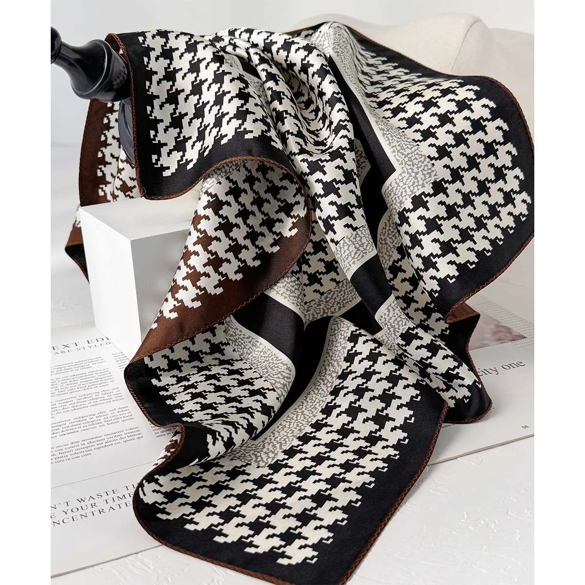 

14 momme 100% Natural Twill Silk Scarf for Women Double side Female Foulard Headband Shawl Wrap Square Hijab Bandana Scarves