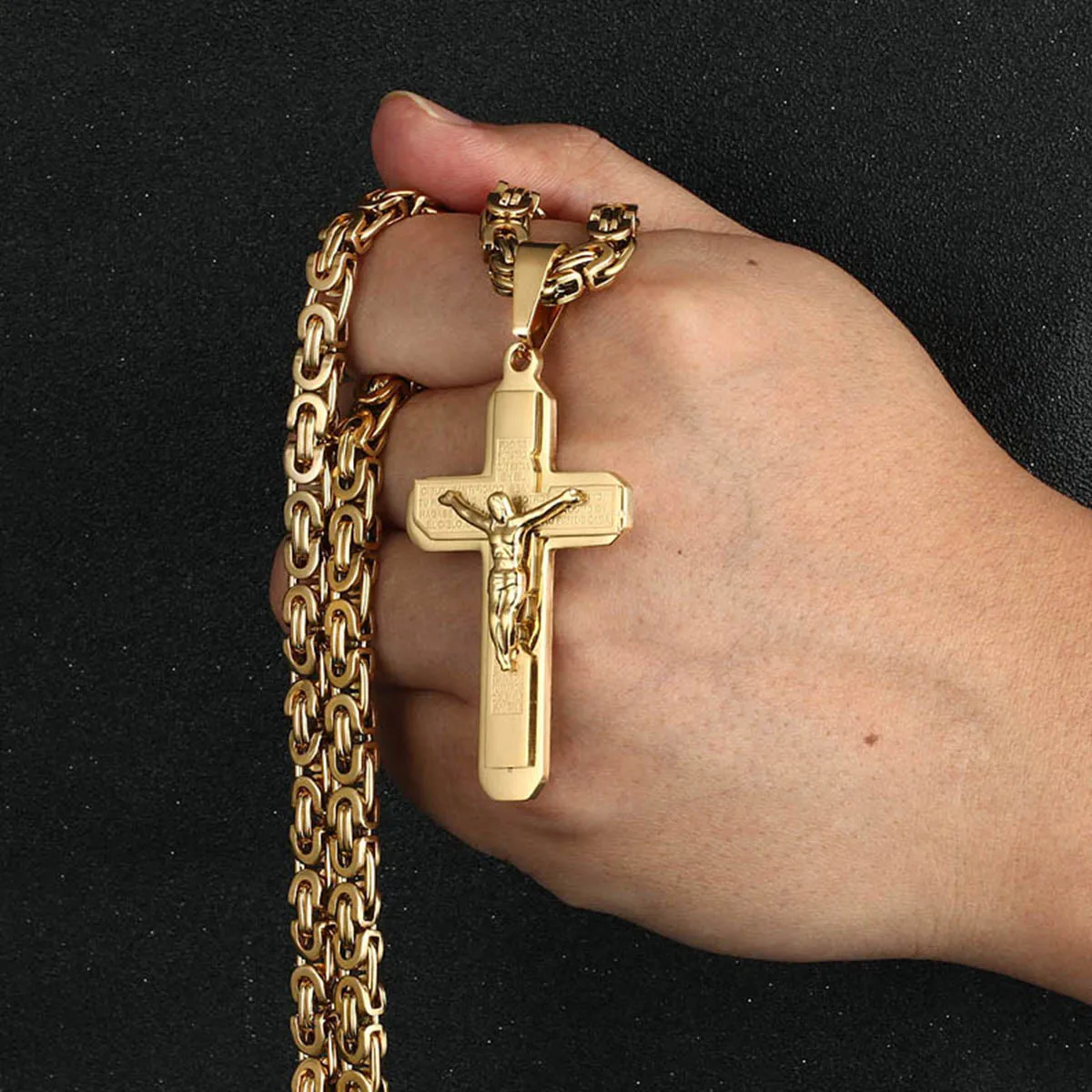 Christliches Kruzifix Jesus Christus Kreuz Halskette mit Bibel Edelstahl Byzantinische Kette Halskette Taufe Gebet Schmuck Männer – Detail 4