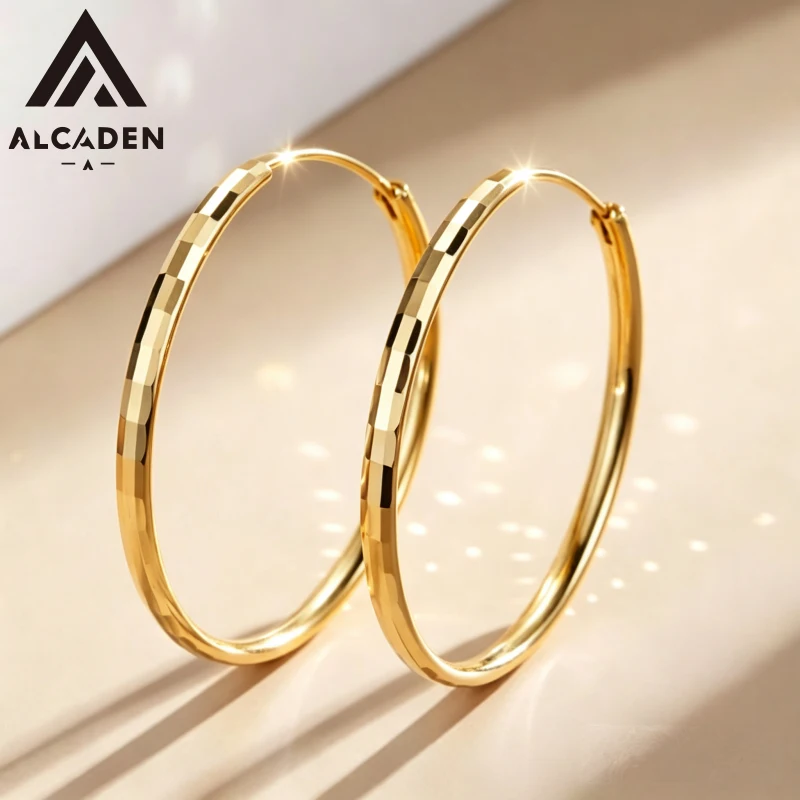 Modische 18K vergoldete Edelstahl-Creolen mit glänzendem Cut-Design für Damen, zarter Alltags- und Party-Schmuck – Detail 1
