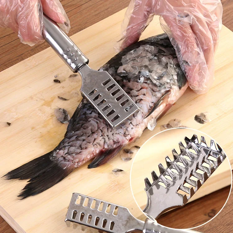 Fish Scaler Remover Stainless Steel Sawtooth Fish Descaler with Ergonomic Handle Solid Grip Fish Scale Tool Removing Peeling