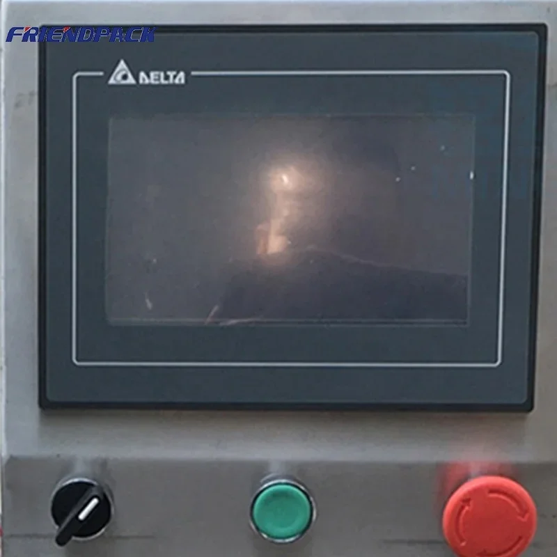 Riempitrice automatica ad alta velocità per salsa di miele e pasta a 4 ugelli