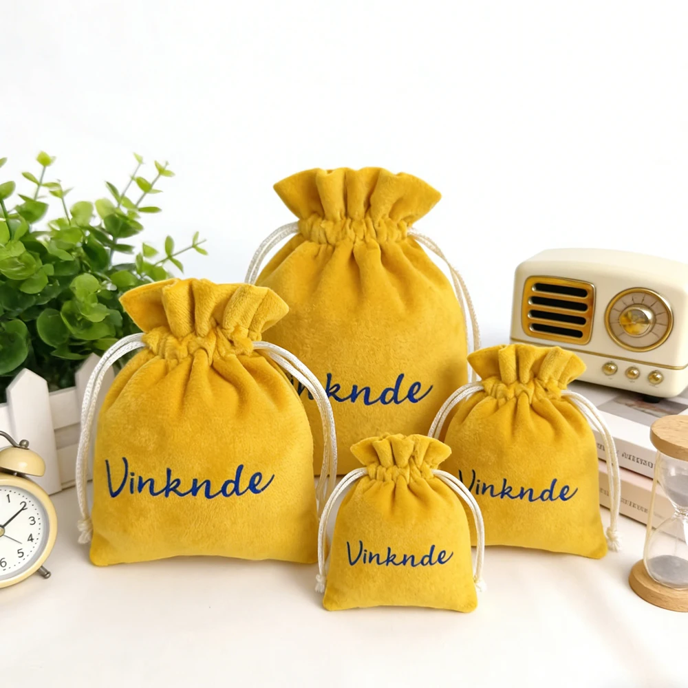

Wholesale 100Pcs Custom Logo Printed Velvet Suede Drawstring Jewelry Bag Pouch for Rings Earrings Necklaces Flexible Flexography