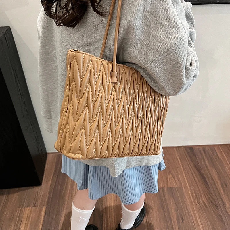 

Роскошная женская кожаная сумка, популярный дизайн, сумка через плечо на молнии, женская элегантная сумка-тоут большой вместимости