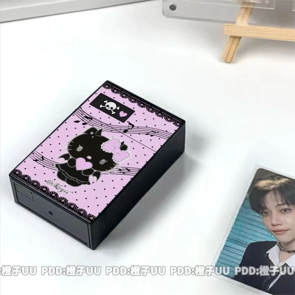 

Anime Devil Hello Kitty Cigarette Box 20-pack Thick Cigarette Box Black Storage Pop-up Small Card Case Organizer Toy Gifts