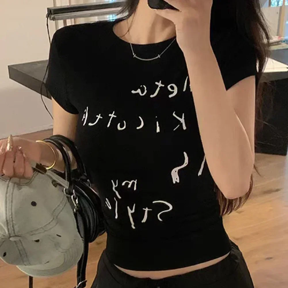 

Повседневная прогулочная повседневная повседневная черная футболка с короткими рукавами, женская футболка с принтом в стиле ретро, новинка с принтом Gyaru