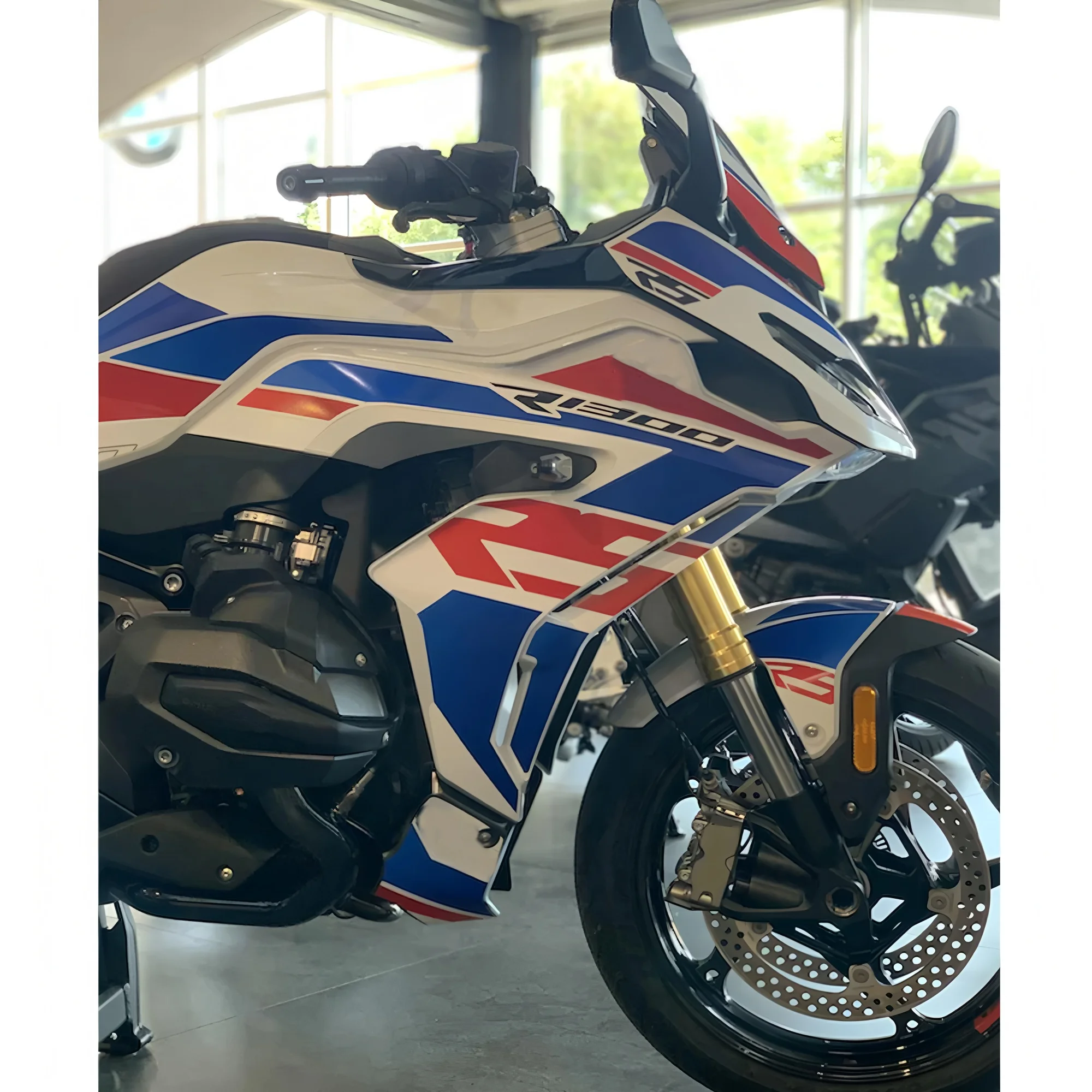 R1300RS 2025 PVC Sticker Kit Waterproof Anti-Scratch Motorcycle Decal Easy Install Personalized Body Protection for BMW R1300RS