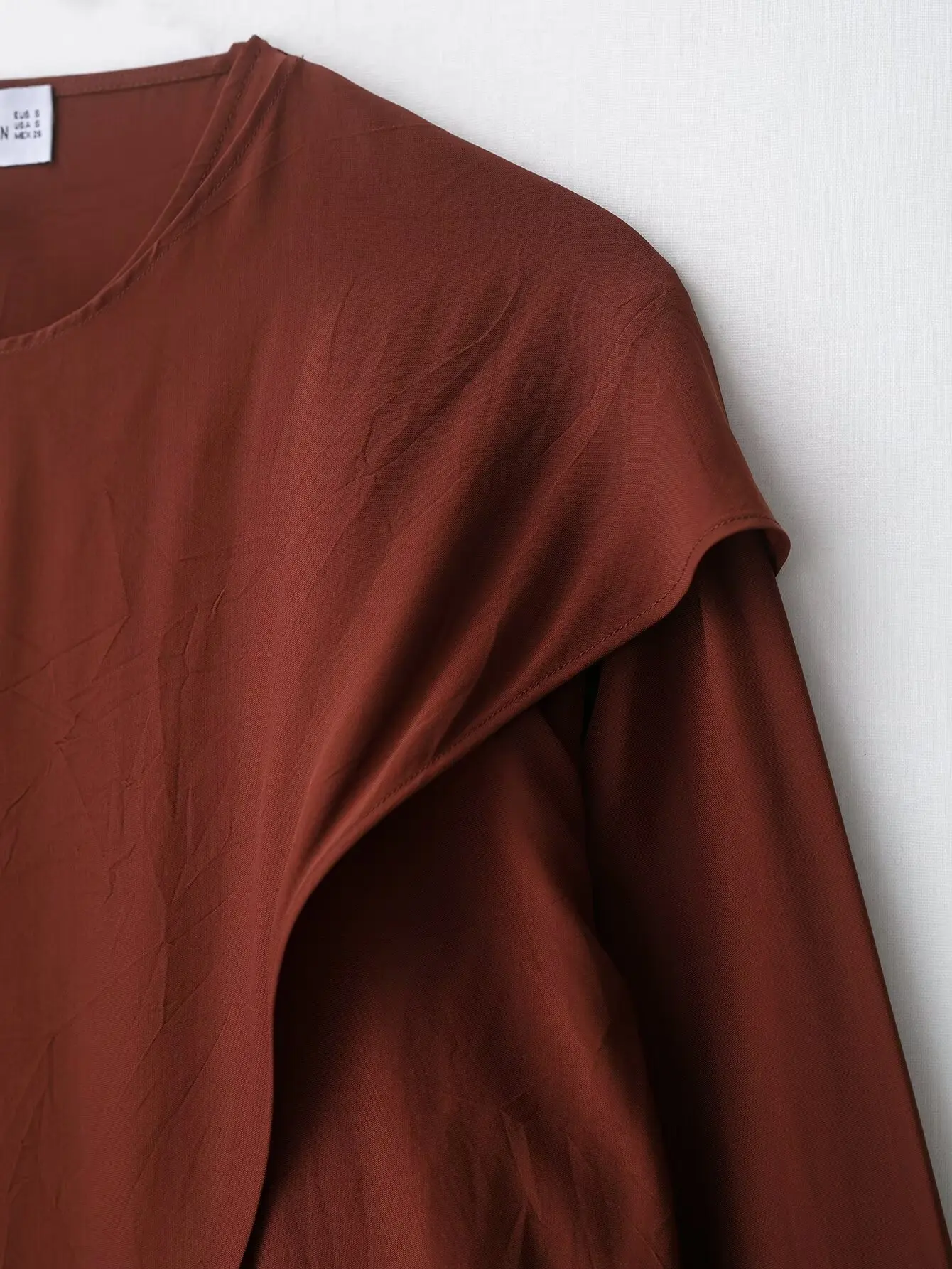 BB6749 2025 autumn new women's clothing French art design sense pleated decoration scarf collar long sleeved shirt top 5183783