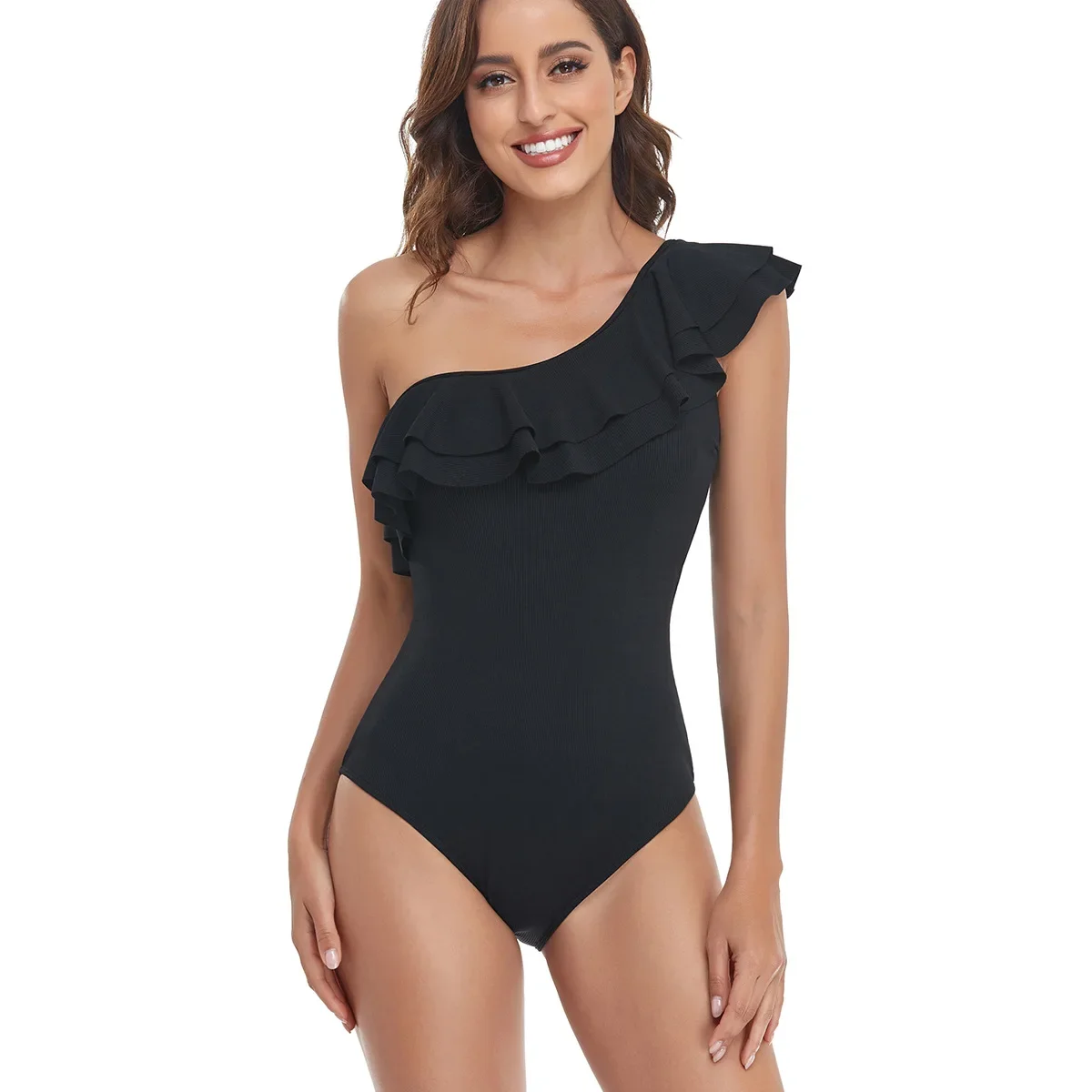 Traje de baño Sexy de una pieza con volantes, traje de baño tipo Tanga para mujer, Monokini blanco, trajes de baño de color rojo vino, traje de baño de un hombro de corte alto 2024