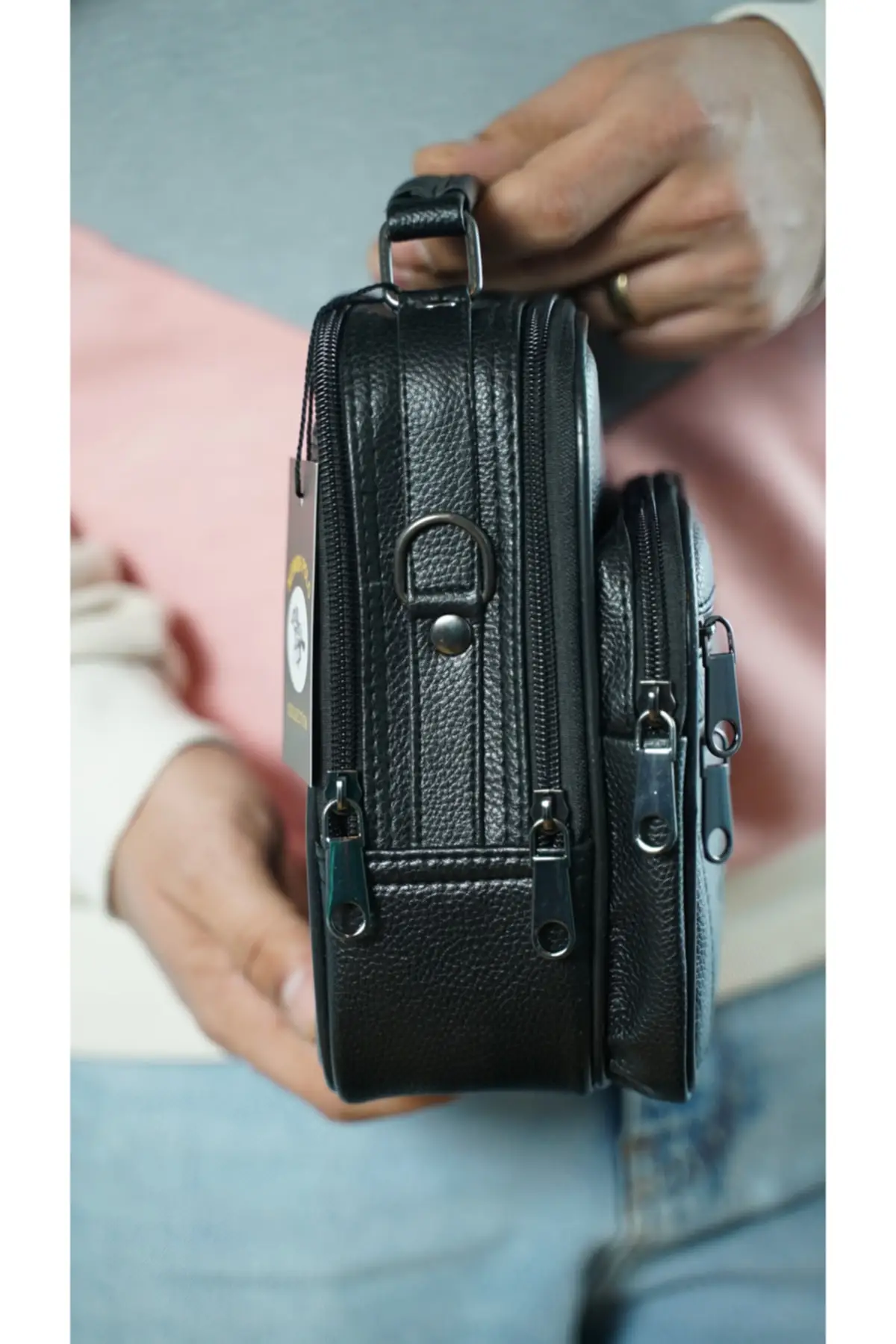 حقيبة كتف جلد سوداء للرجال حقيبة كتف و يد أنيقة مفيدة متعددة الوظائف تسليم سريع وآمن موديل 2022