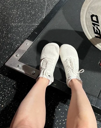 Mens Professional Weightlifting Shoes Squat Shoes Comfortable Breathable Training Shoes Mens Balance Weightlifting Sneakers