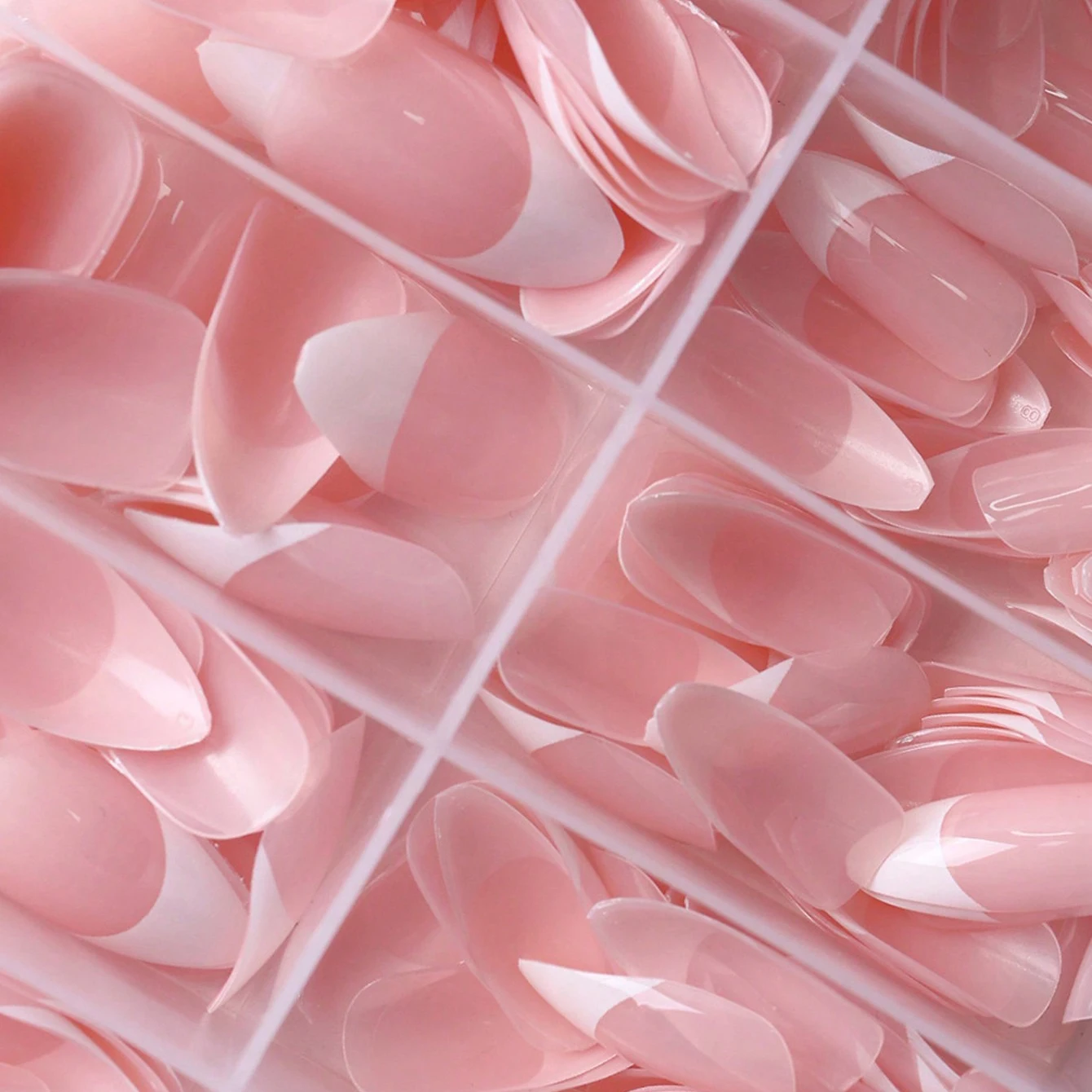 أظافر صناعية لوزية فرنسية قصيرة ، عارية ، وردية ، كلاسيكية ، تصميم أطراف بيضاء ، أظافر مزيفة ، أظافر مرتدية ، Y2K ، اضغط على الأظافر ، أو أو في كل صندوق