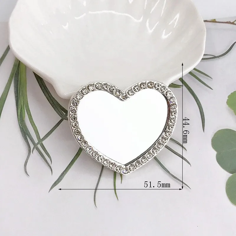 Specchio d'amore intarsiato con diamanti Accessori per gioielli fai da te Specchio per trucco circolare con fiori da viaggio