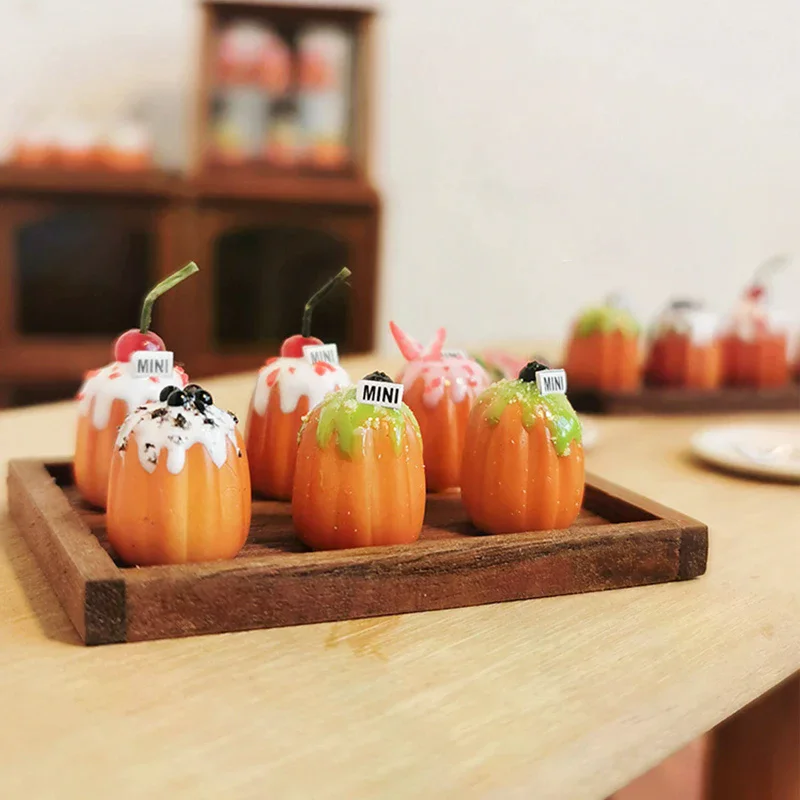 4Pcs 1/12 Dollhouse Simulation Mini Cake Dessert Model Doll Home Kitchen Food Decoration Dolls House Micro Scene Photo Props