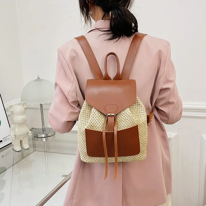 Vintage Straw Backpack Women\'s Fashion Shoulder Bag Versatile Straw Woven PU Leather Elegant Luxury Designer Backpack Mochilas