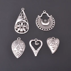 10pcs vintage style Antique Silver Color Alloy Heart Charms Metal Pendants