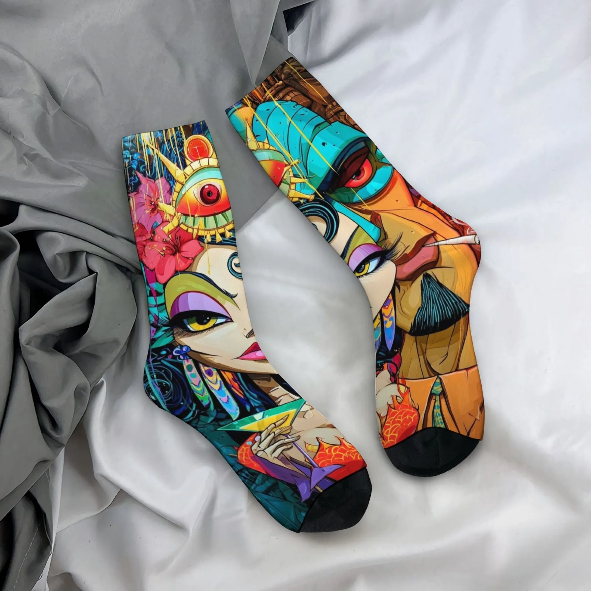 Quirky Street Fashion - Ретро-забавные носки средней длины с абстрактным