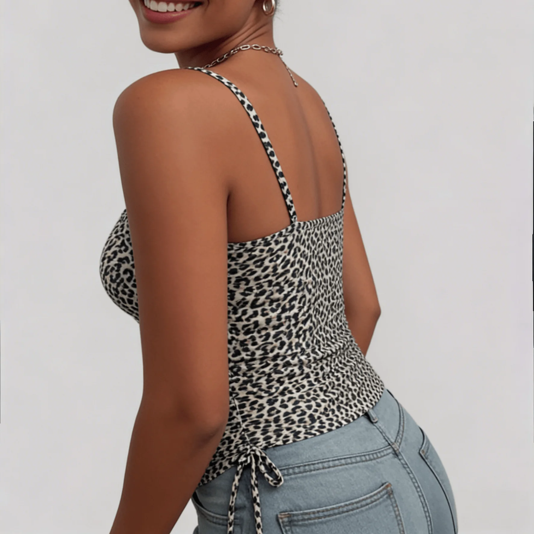 Frühling Sommer Frauen Mode Sexy Leopard Print V-ausschnitt Ärmellose Tank Top Straße Trend Leibchen Für Damen Casual Wear