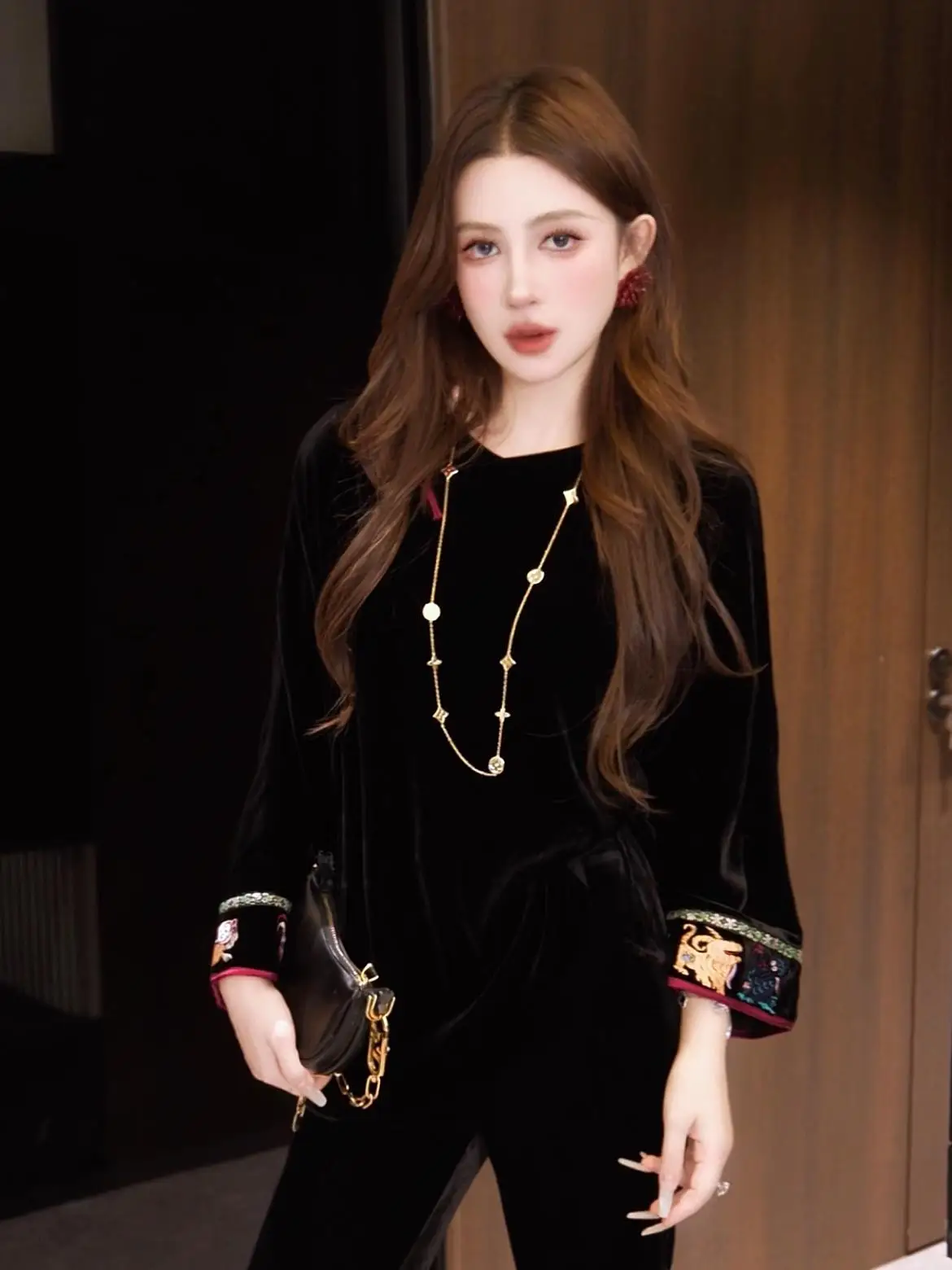 

Gyantong Ele Long Sve Silk Velvet Top High-End Chinese Sle Original Design Women's Premium Silk Top