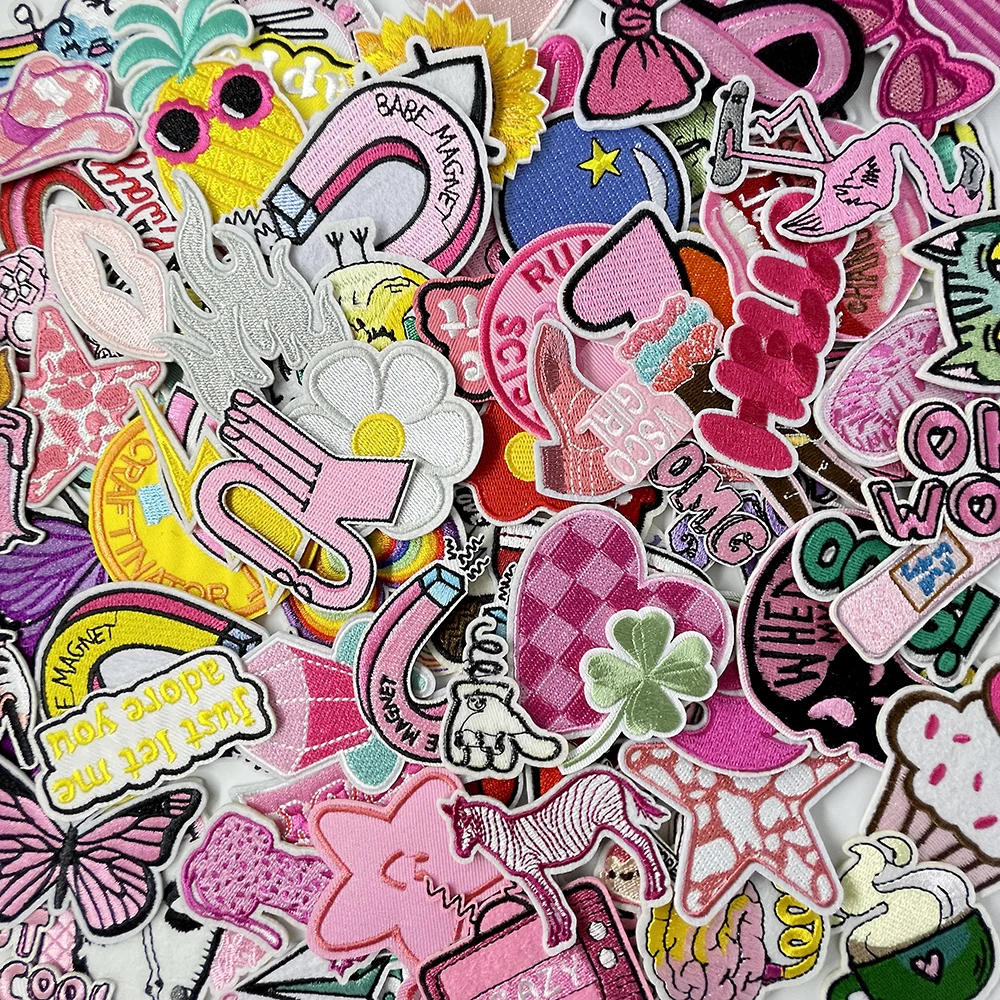 100Pcs/Lot Random Mix Patches Embroidered Applique Clothes Accessories Apparel Supplies Decoration Cloth Patch Flame Flower