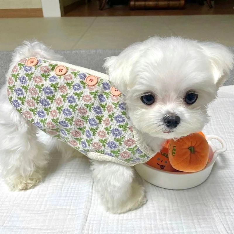 

Pet Dog Autumn and Winter Clothes Green Flowers Dog Clothes Puppy Warm Vest Poodle Open Sweater Knitted Fabric Coat