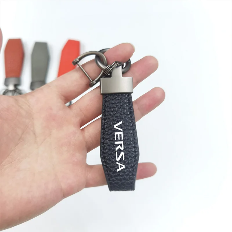 Car key chain litchi car key chain Car sports key ring with logo For Nissan Versa Accessories Solid color key chain Senior sense