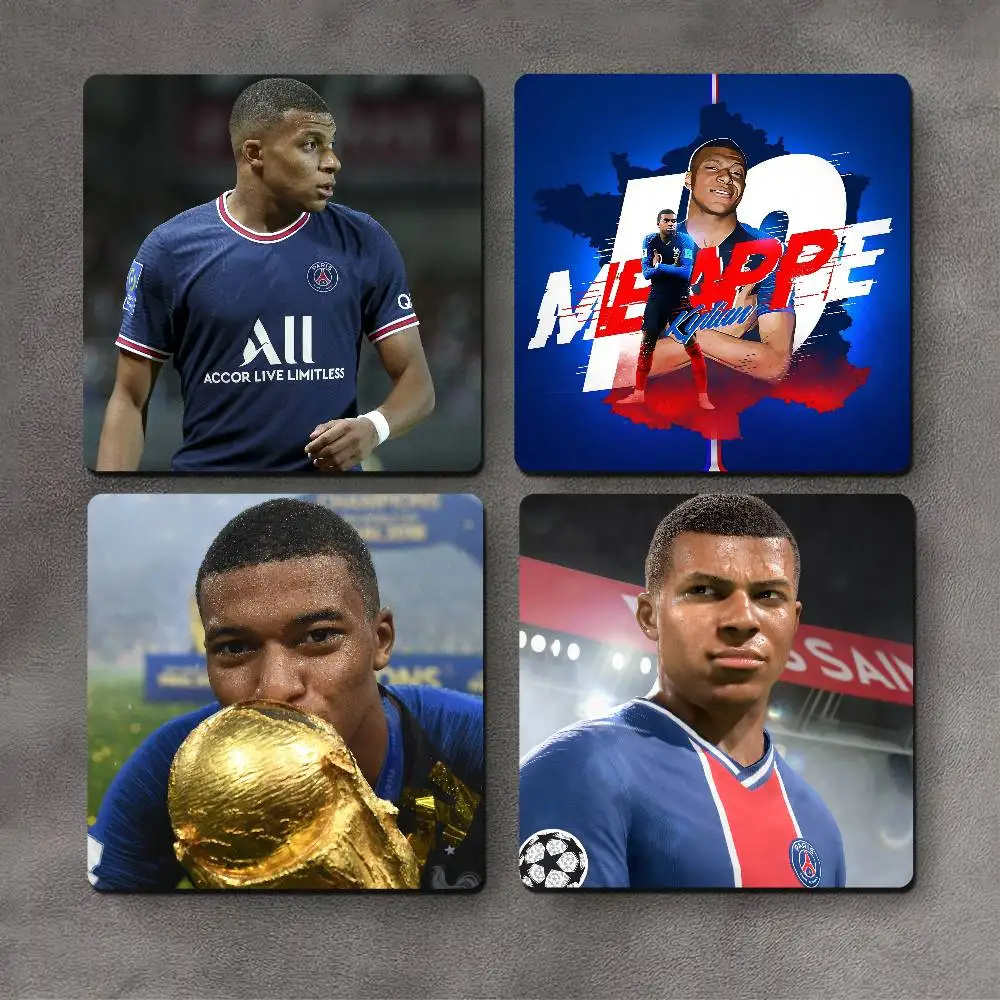 K-Kylian M-Mbappe شخصية مغناطيس الثلاجة المغناطيسي الثلاجة هدايا تذكارية للمطبخ مكتب خزانة السفر المنزل ديكو