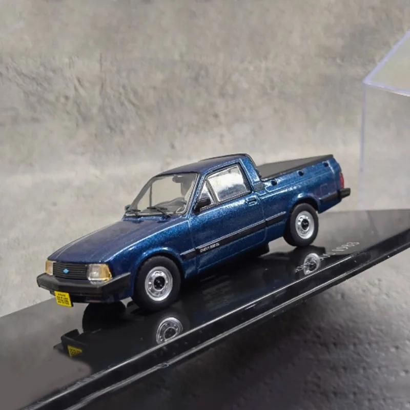 IXO 다이캐스트 합금 1:43 1983 500 픽업 트럭 자동차 모델, 성인 클래식 컬렉션 정적 디스플레이 장식 선물