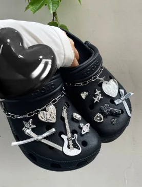 Gothic Style Guitar, Iron Chain, Heart-shaped Zircon, Bowknot Removable Shoe Buckle Women's Subcultural Decorative Shoe Buckle