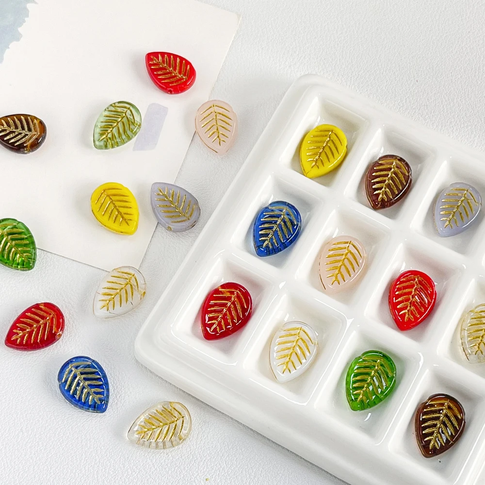 

Cordial Design 100Pcs 13*17MM Bohemian Crystal Beads/Hand Made/DIY Czech Glass/Jewelry Findings & Components/Leaf Shape #18874