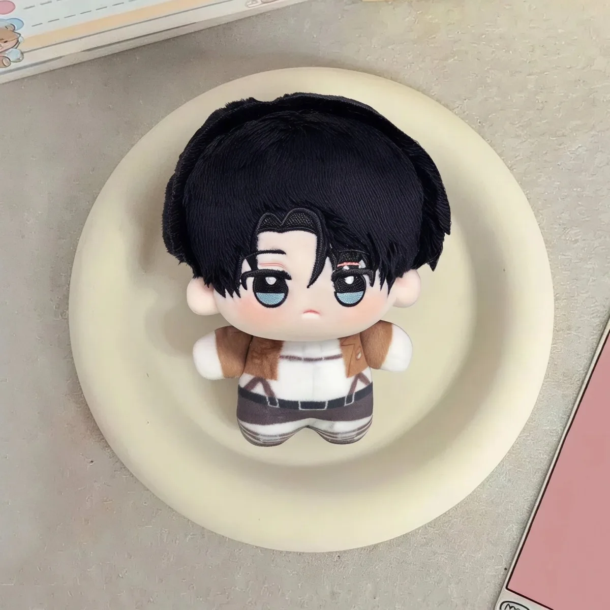 Titan Anime Plush Doll Eren Jaeger Levi Stuffed Cotton Dolls Keychain Cute Soft Bag Pendant Decoration Accessories Plushie Toys